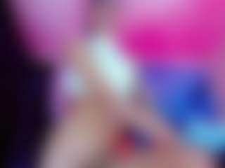 SamiraHott1's Live Sex Cam Show