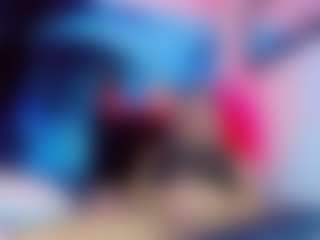 SamiraHott1's Live Sex Cam Show