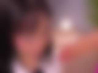 Live cam show with Michelle - Strip Brown Hair on SpunkLive