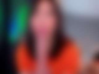 Live cam show with Michelle - Tattoos Brown Hair on xDating