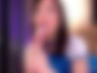 Live cam show with Michelle - Slender on Camsoda