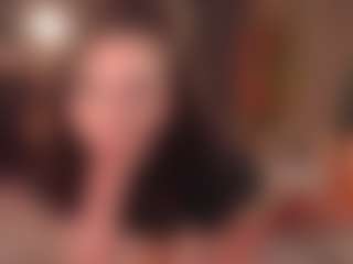 Luna's Live Sex Cam Show