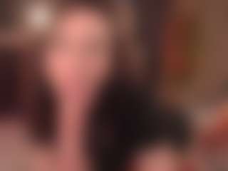 Luna's Live Sex Cam Show