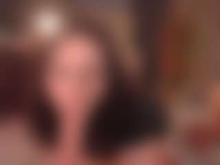 Luna's Live Sex Cam Show