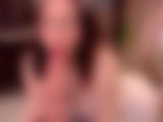 Luna's Live Sex Cam Show