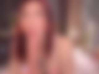 Luna's Live Sex Cam Show