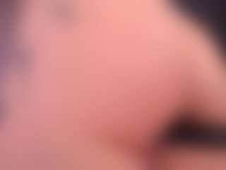 Luna's Live Sex Cam Show