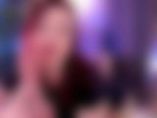 Luna's Live Sex Cam Show