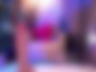 Luna's Live Sex Cam Show