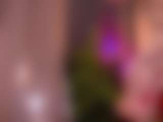 Luna's Live Sex Cam Show