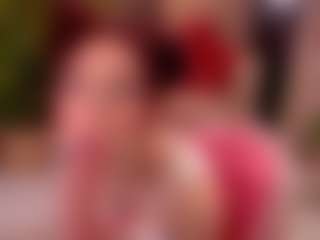Luna's Live Sex Cam Show