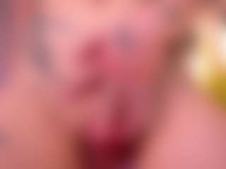 Luna's Live Sex Cam Show