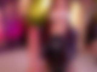 Luna's Live Sex Cam Show