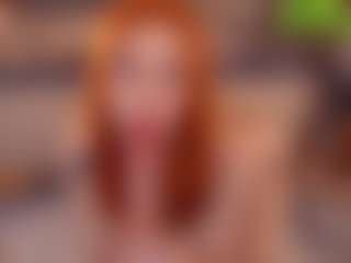 Live cam show with Luna - Erotic Dance on xDating