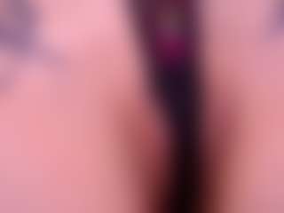 Luna's Live Sex Cam Show