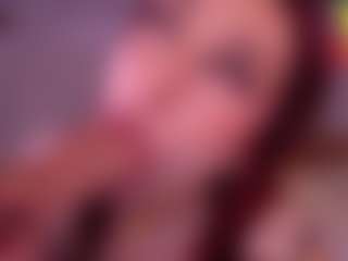 Luna's Live Sex Cam Show