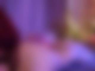 Luna's Live Sex Cam Show