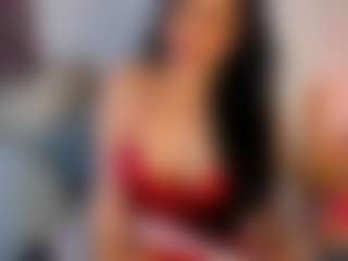 Live cam show with SweetButAnna - Double Penetration on MyBangCams