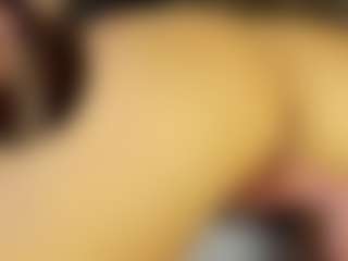 Live cam show with VALKA - Toys on CamClone