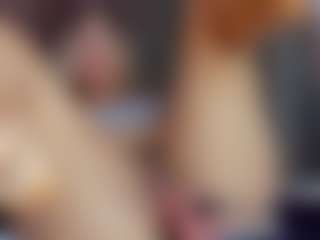 Live cam show with VALKA - Petite on Dare Cams