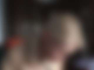 Live cam show with ClarisProcsal - Facial Piercings on sexytreat.net