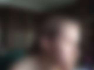 ClarisProcsal's Live Sex Cam Show