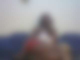 Live cam show with CuteshyLinda - Gray Eyes on SquirtSoMuch