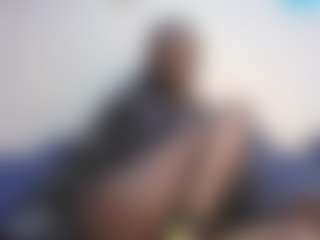 Live cam show with CuteshyLinda - Genital Piercings on thefappeningchat.com