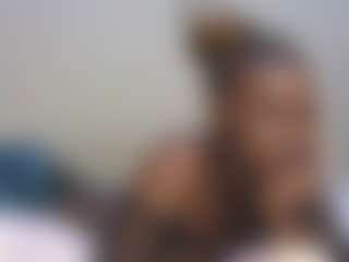 Live cam show with big_pussy - Genital Piercings on Camiplay Live