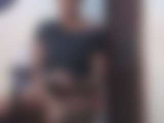 Live cam show with big_pussy - Genital Piercings on Dolls Live