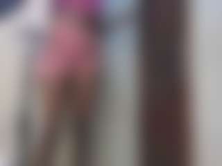 Live cam show with big_pussy - Gray Eyes on Fling VIP Chat