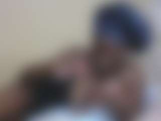 Live cam show with big_pussy - Genital Piercings on CamClone