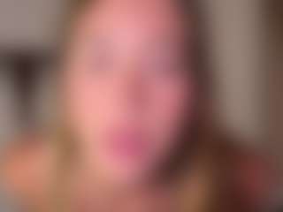 karinaaaxx's Live Sex Cam Show