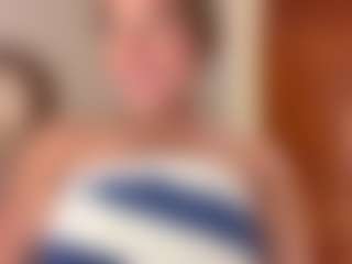 karinaaaxx's Live Sex Cam Show