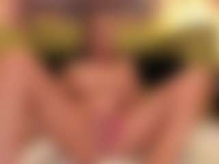 Live cam show with solarcris - Blonde Hair on studioflirtlive.com