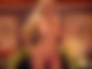 Live cam show with solarcris - Oil on CamwithHer