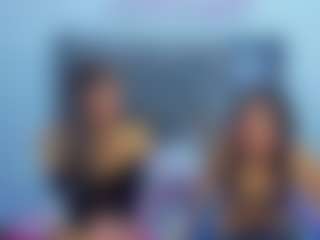 Live cam show with HAILY AND ALISA - Young Adult on AdultVida.com