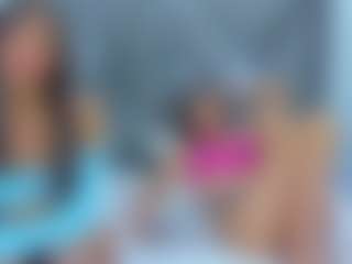 Live cam show with HAILY AND ALISA - College on xDating