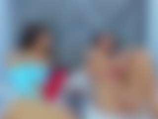 Live cam show with HAILY AND ALISA - Average on xfollow cams