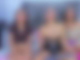Live cam show with HAILY AND ALISA - Body Massage on hornycams.live