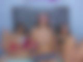Live cam show with HAILY AND ALISA - HD on Free Soda