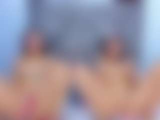Live cam show with HAILY AND ALISA - Green Eyes on Milf Play