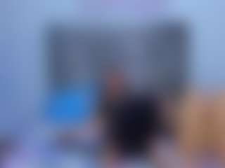Live cam show with HAILY AND ALISA - Green Eyes on Camsoda