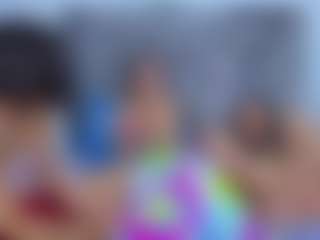 Live cam show with HAILY AND ALISA - Granny on madthumbs