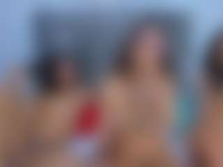 Live cam show with HAILY AND ALISA - Facial Piercings on EXY