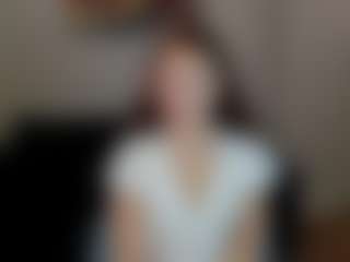 Live cam show with Tracey-Gill - Green Eyes on Sweet Sext