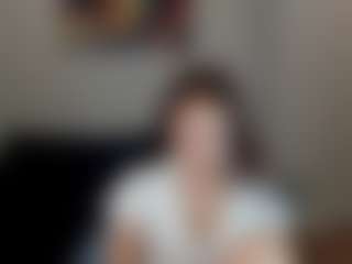 Live cam show with Tracey-Gill - Body Massage on Latina Girls