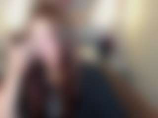 Live cam show with Tracey-Gill - Toes on MyBangCams