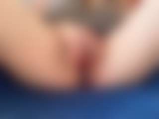Live cam show with valoriaaaa - Snowbunny on fuck-show.com