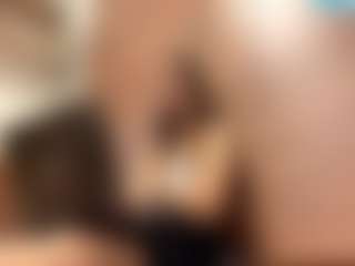 AbbyMenches's Live Sex Cam Show